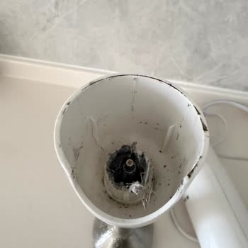 Patates Ezmesi Yaparken Elektrik Çarpması Ve Yangın Tehlikesi