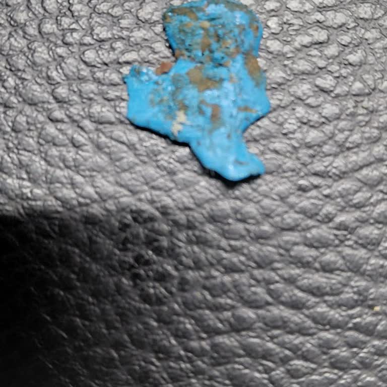 Satın Aldığım Çikolatada Erimiş Plastik Parça Görülmesi