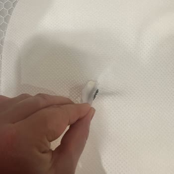 İnternetten Alınan Yastığın Çıtçıtı Bozuk, Servis Yardımcı Olmadı