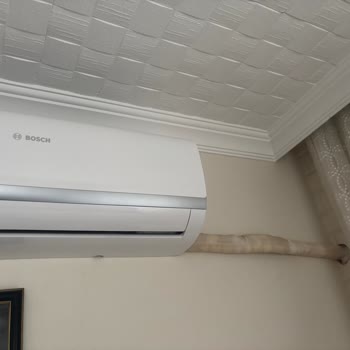 Bosch Klimam Yanlış Montajı Ve Duvarda Poşetle Özensiz İş