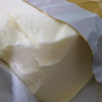 Margarinin Kokulu Tereyağı Ve Cevapsız Müşteri Hizmeti