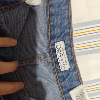 DeFacto Kot Eteğinde Kısa Yıkama Sonrası Bel Bölgesi Sökülmesi Ve İade Talebi