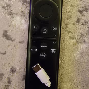 Samsung Q80C Televizyon Kumandasının Şarj Problemi Ve Müşteri Hizmetleri İlgisizliği