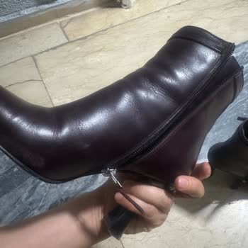 Derimod Botta Deri Hemen Yıprandı Ve Müşteri Hizmetleri Red Cevabı Verdi