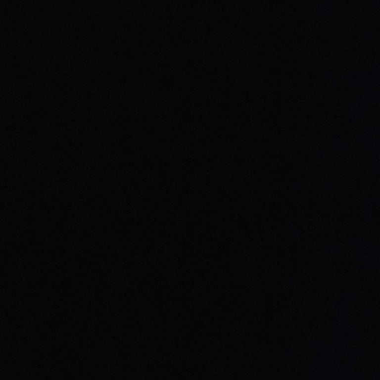 Tavuk Dünyası Cevahir AVM Şubesinde Personelin Kaba Ve İlgisiz Davranışı