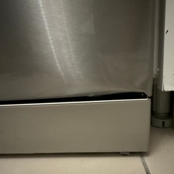 Defolu Kapaklı Siemens Bulaşık Makinesi Garanti Kapsamında Değişim Talebi