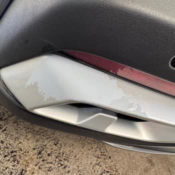 Chery Omoda Yıkama Sırasında Boya Atması Meydana Geldi