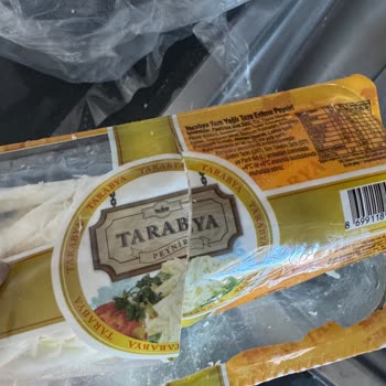 Küflü Peynir Teslimatı Sağlık Riski Ve İade Talebi