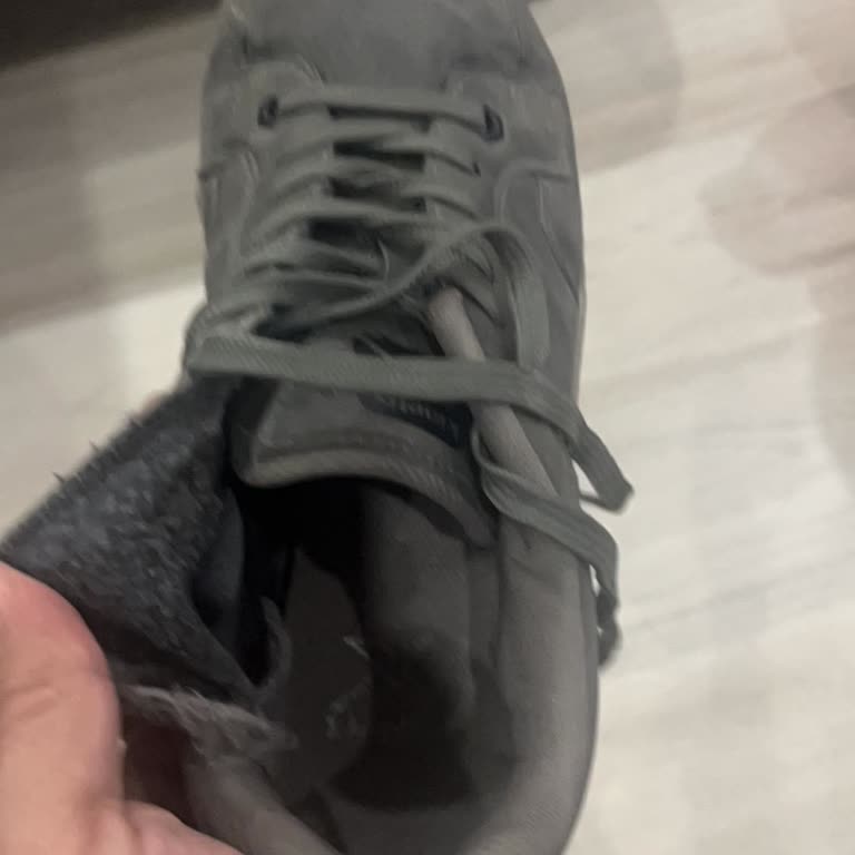 Kinetix Ayakkabısının Dikiş Sorunu Ve Mağazanın Kullanıcı Hatası İddiası