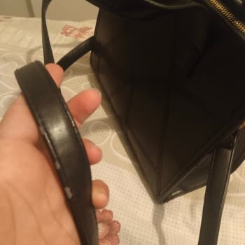 Derimod Çanta Askısı Ayıplı, Değişim Talebi Reddedildi