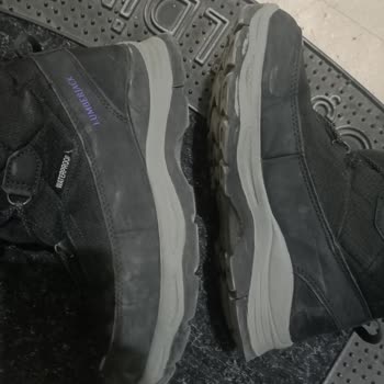 Çocuk Botunda Sürekli Ağrı Ve Yara Değişim Veya İade Talebi