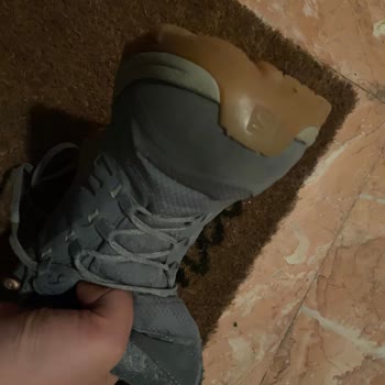 Kısa Sürede Açılan Salomon Botta Ayıplı Ürün Şikayeti