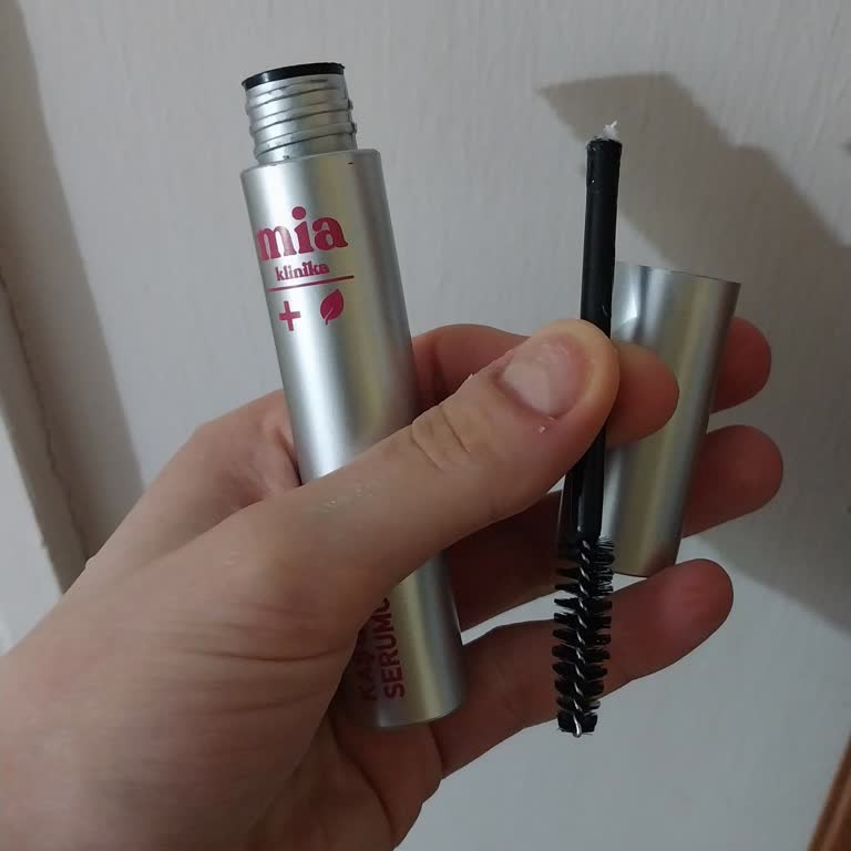 Mia Klinika Kırılan Aplikatör Nedeniyle Serum Değişimi Talebi