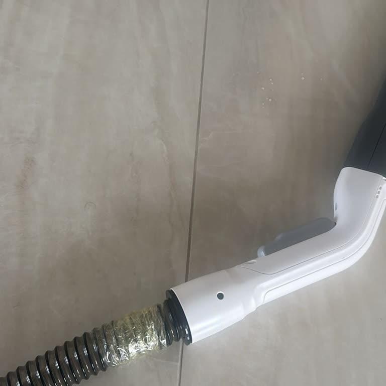 Hortum Üç Kullanımda Yırtıldı, Yetkili Servise Ulaşılamıyor