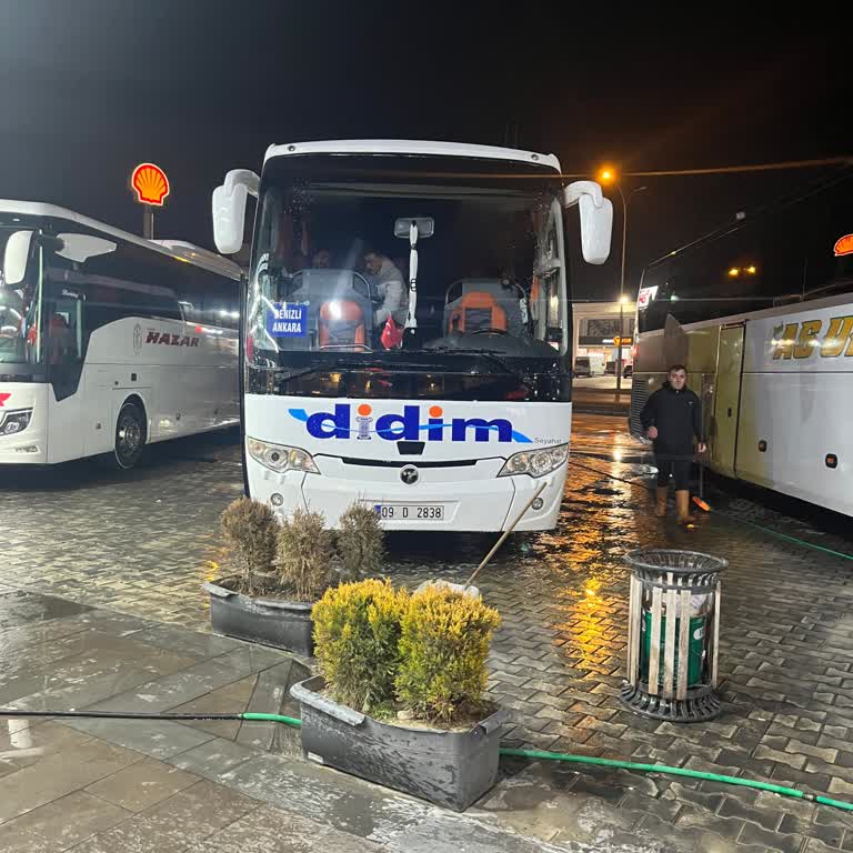 1200 TL'lik Uzun Mesafe Yolculuğunda Konforsuz Araç Ve Yüksek Ücret Şikayeti