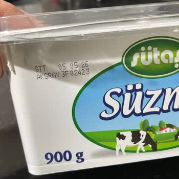 Sütaş Süzme Peynirde Son Kullanma Tarihine Rağmen Sararma Ve Ekşi Koku