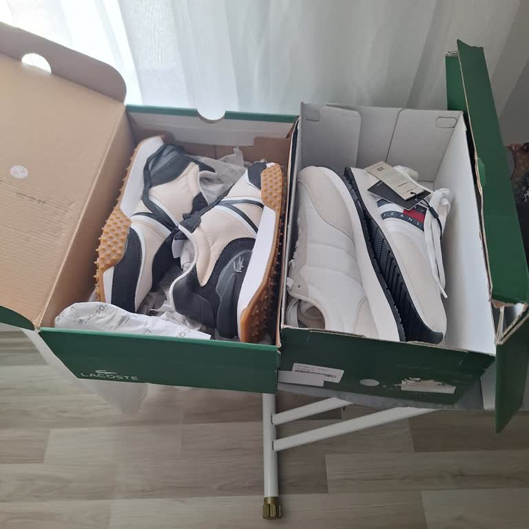 Lacoste Ve Tommy Ayakkabılarının Yanlış Kutularda Gönderilmesi
