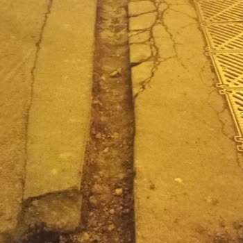 Superonline Kazı Çalışması Nedeniyle Oluşan Çukura Düşen Araç Hasarının Tazmini Talebi