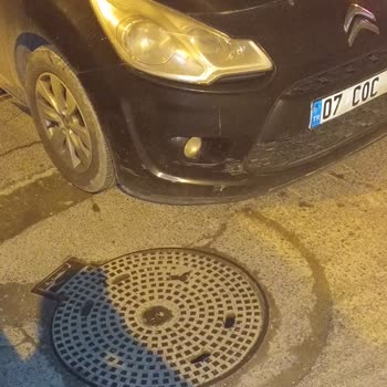 Superonline Kazı Çalışması Nedeniyle Oluşan Çukura Düşen Araç Hasarının Tazmini Talebi