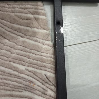 Hasarlı Mutfak Dolabı Ve Satıcıdan Cevap Yok