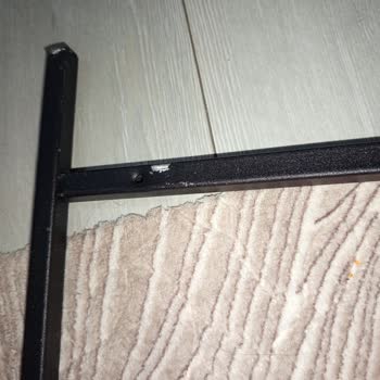 Hasarlı Mutfak Dolabı Ve Satıcıdan Cevap Yok