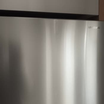 Buzdolabı Kapak Ezikliği Ve Servis Ücret Talebi Çözüm Bekliyor