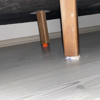 Kusurlu Koltuk Takımı Ve Beş Aylık Teslim Gecikmesi İçin Acil Değişim Talebi