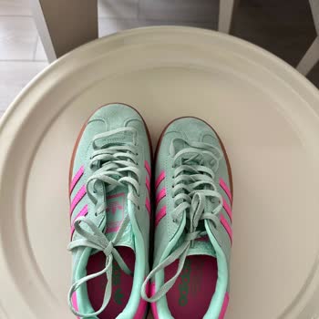 Kremlin.co’dan Yanlış Numara Ayakkabı Geldi, Satıcı Cevap Vermiyor