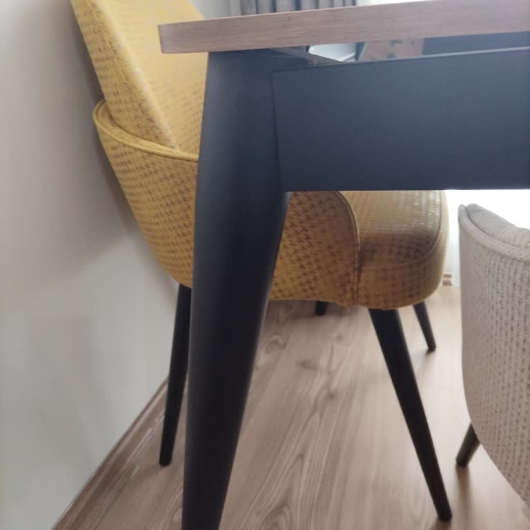 İstikbal Yemek Masam Kısa Sürede Kırıldı, Garanti Dışı Reddine Karşı Tamir İstiyorum