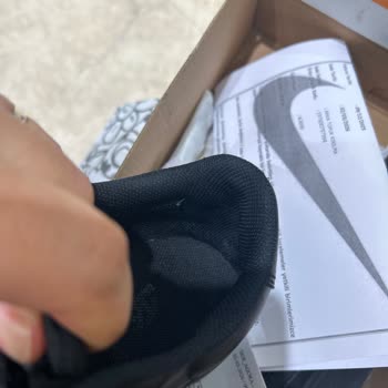 Boyner'de Nike Ayakkabısının İç Yıpranması Ve Red Cevabı