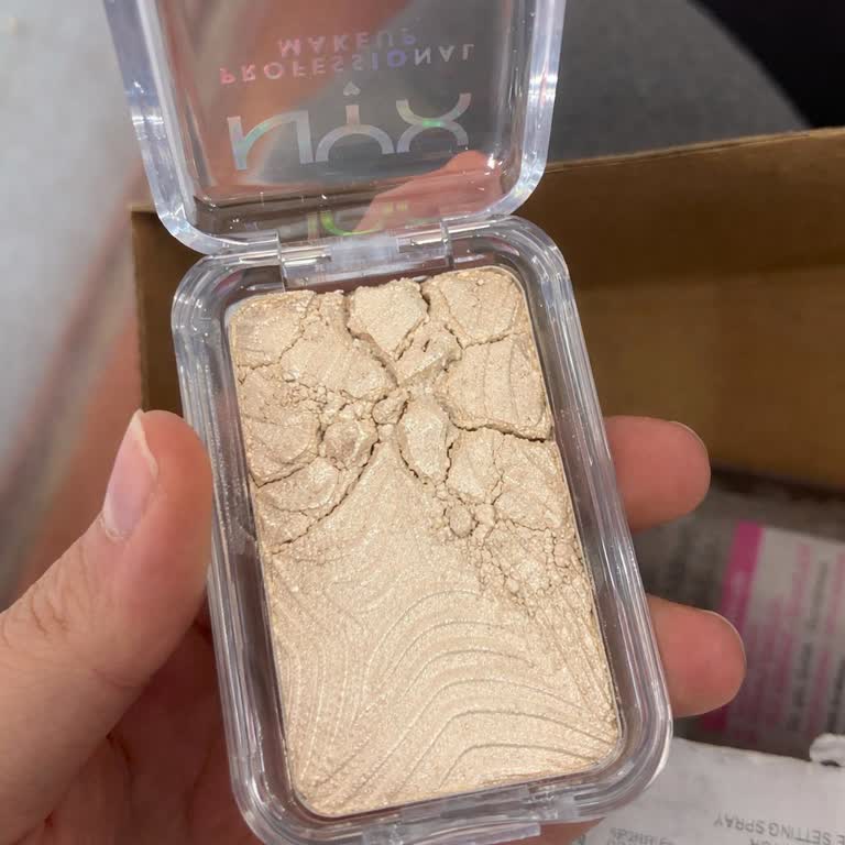 Kırık Gelen Nyx Buttermelt Highlighter Ürünüm İçin Ücretsiz Değişim Ve İade Talebi