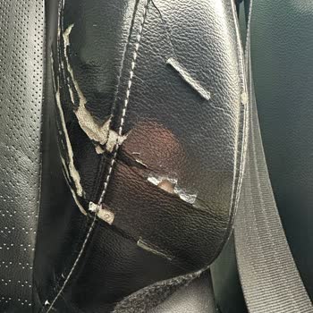 Erken Malzeme Yorgunluğu Nedeniyle Honda Civic Koltuk Döşemesinin Ücretsiz Değişimi Talebi