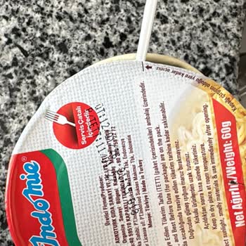 Migros Noodle’ında Hijyen Sorunu: Siyah Yabancı Madde