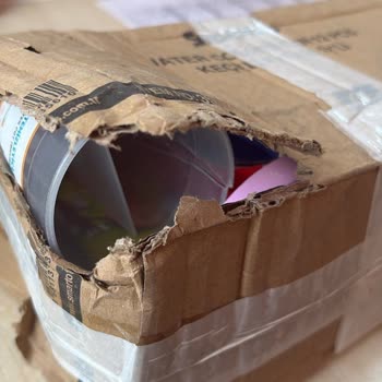 Sürat Kargo Yozgat Şubesinde Hasarlı Teslimat Ve Kırıcı Personel Davranışı