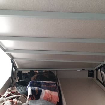 Baza Kapanırken Yamulması Ve Ücretsiz Onarım Talebi