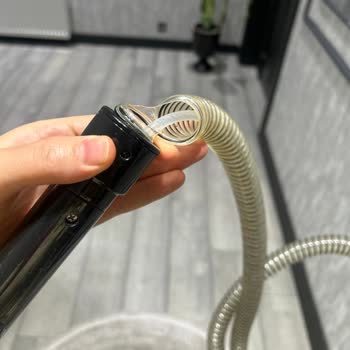 Kumtel Yıkama Makinesinin Borusu Kırıldı, Yedek Parça Ve Servis Desteği Yok