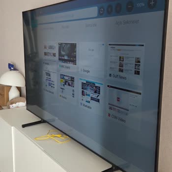 Samsung 75 İnç TV'de Ekran Şeridi Ve Kumanda Arızası İçin Ücretsiz Onarım Talebi