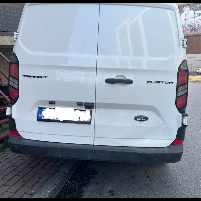 Mahmutbey Çetaş Ford Servisinde Bagaj Kapağındaki Göçük İçin Gereksiz Parça Değişimi