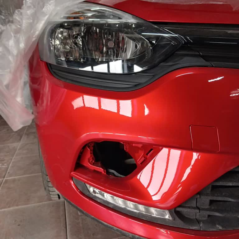 Renault Mais Ankara'da Sis Farı Çerçevesi Temin Edilememesi Ve Fatura Kesilmemesi Nedeniyle Değer Kaybı Sürecimin Tıkanması