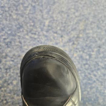 Kısa Sürede Açılan Ayakkabılar Ve Tutarsız İade Süreci