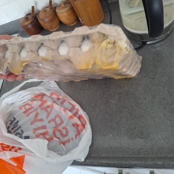 Kırık Yumurtalar, Gelmeyen İade Ve Ücret İadesi Talebi