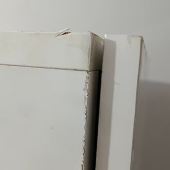 Defolu Erzak Dolabı Teslimatı Ve Yetersiz Kalite Kontrolü