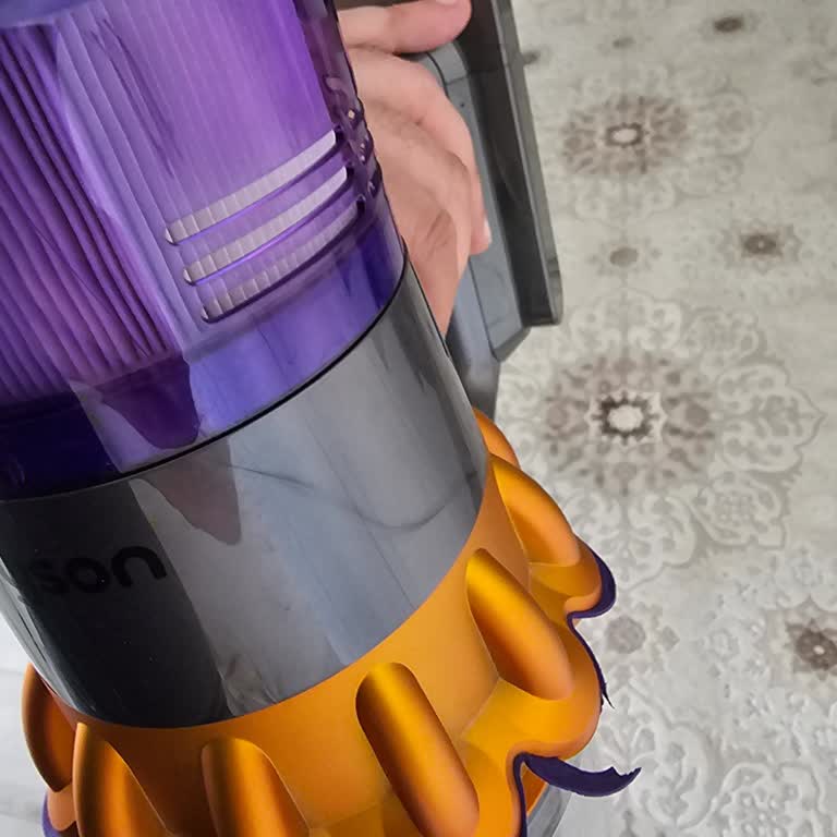 Dyson V15 Süpürge Sürekli Filtre Ve Hava Kanalı Uyarıları, Yetersiz Teknik Destek