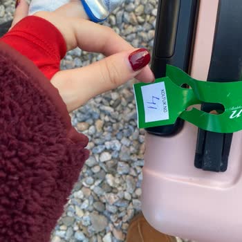 Balıkesir Uludağ Turizm'de Kırılan Valiz Ve Kaba Personel Davranışı