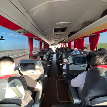 Havalandırmasız Ve Tozlu Otobüs Nefes Almayı Zorlaştırıyor