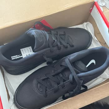 Boyner'den Gelen Kullanılmış Nike Air Max Ayakkabı Şikayeti