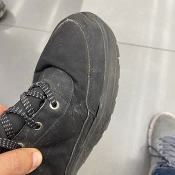 Decathlon’da Su Geçirmez Botun Üç Ay İçinde Bozulması Ve İade Reddi