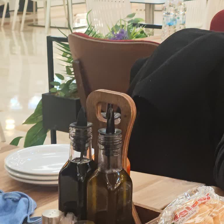 İftar Menüsü İçin Ayrımcılık Ve Saygısız Yaklaşım