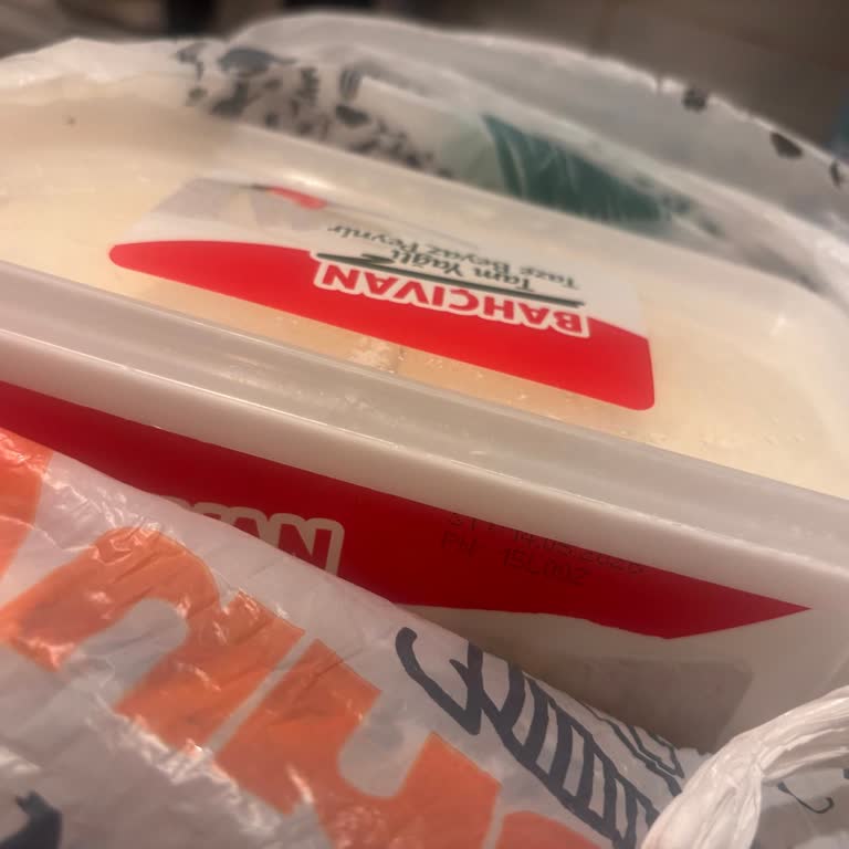 Yunus Market’te Bozuk Peynir İçin İade Reddedildi