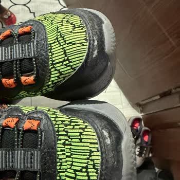 Ayakkabının Ön Kısmı 2. Günden Parçalanıyor Ve Değişim Talep Ediyorum